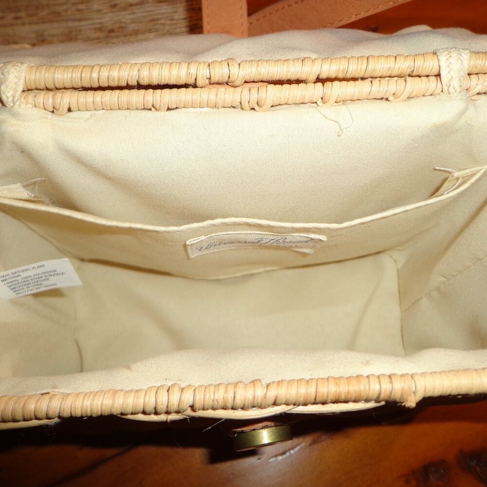 NWOT Universal Thread Wicker Basket Bag Natural Snap Closure Adj. Shoulder Strap - Picture 6 of 12
